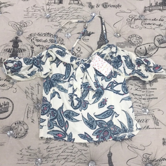 Free People Cha Cha Cold Shoulder Top - Picture 4 of 9